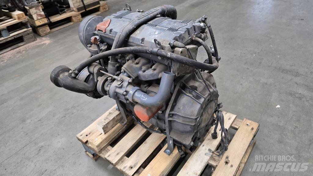 Deutz BF4M1008 发动机