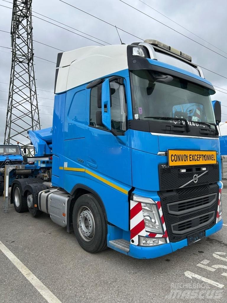 Scania FH 500 牵引车
