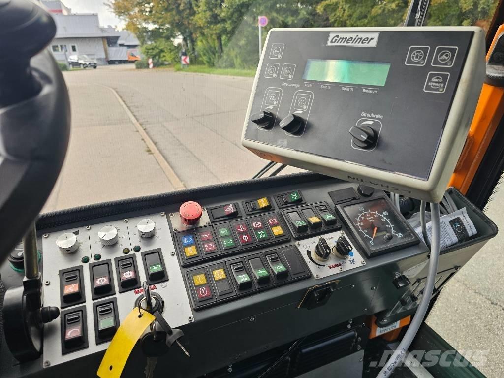 Hansa APZ 1003 K 工具车