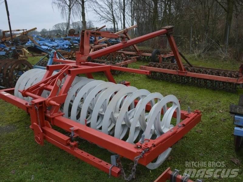 Kverneland 900/14 其他压路机