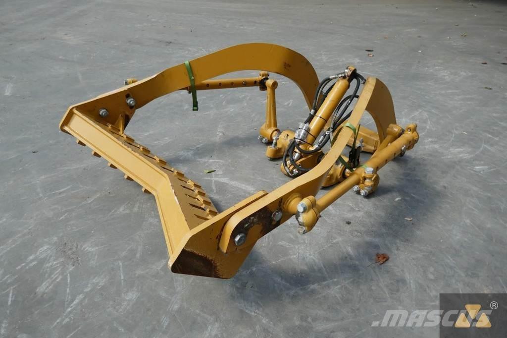 CAT 140M Scarifier 其他组件