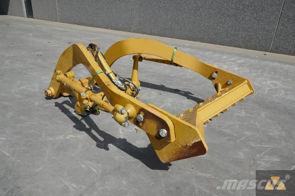 CAT 140M Scarifier 其他组件
