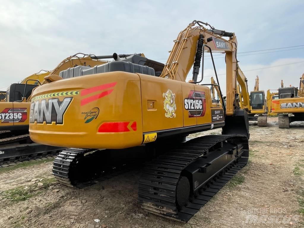 Sany 215 中型挖掘机
