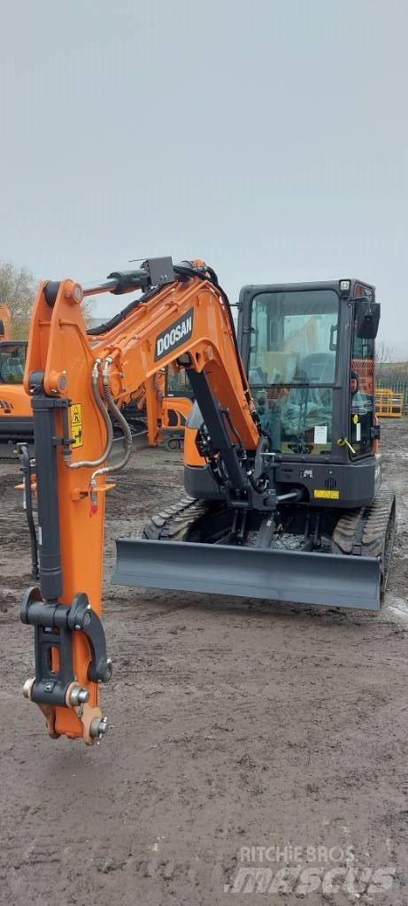 Doosan DX 50 Z 履带挖掘机