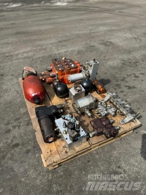 Daewoo Mega 300 V 液压