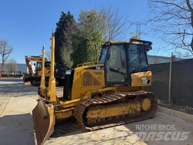 CAT D 3 K LGP 履带式推土机