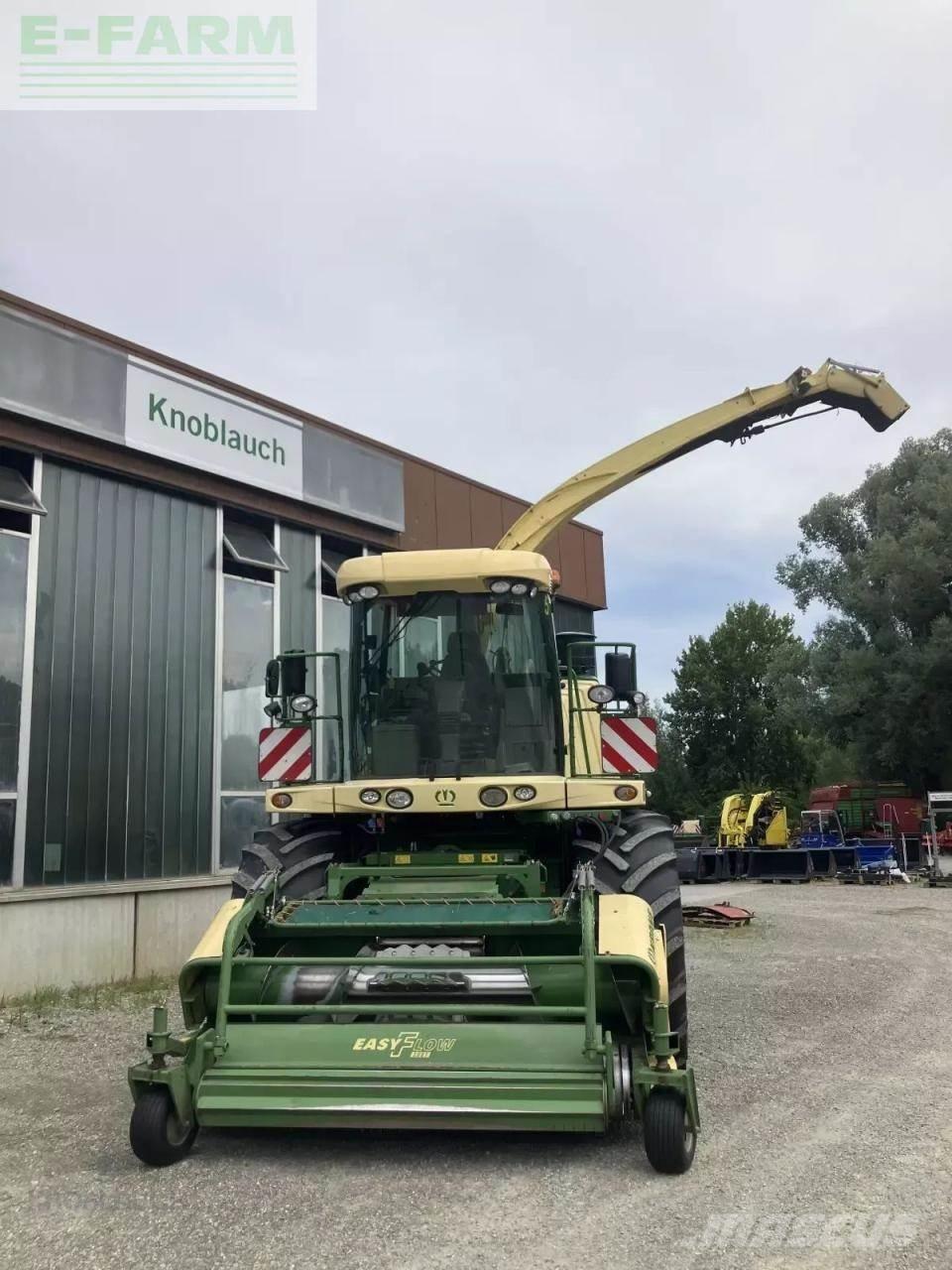 Krone big x 1100 自走式青贮饲料收割机
