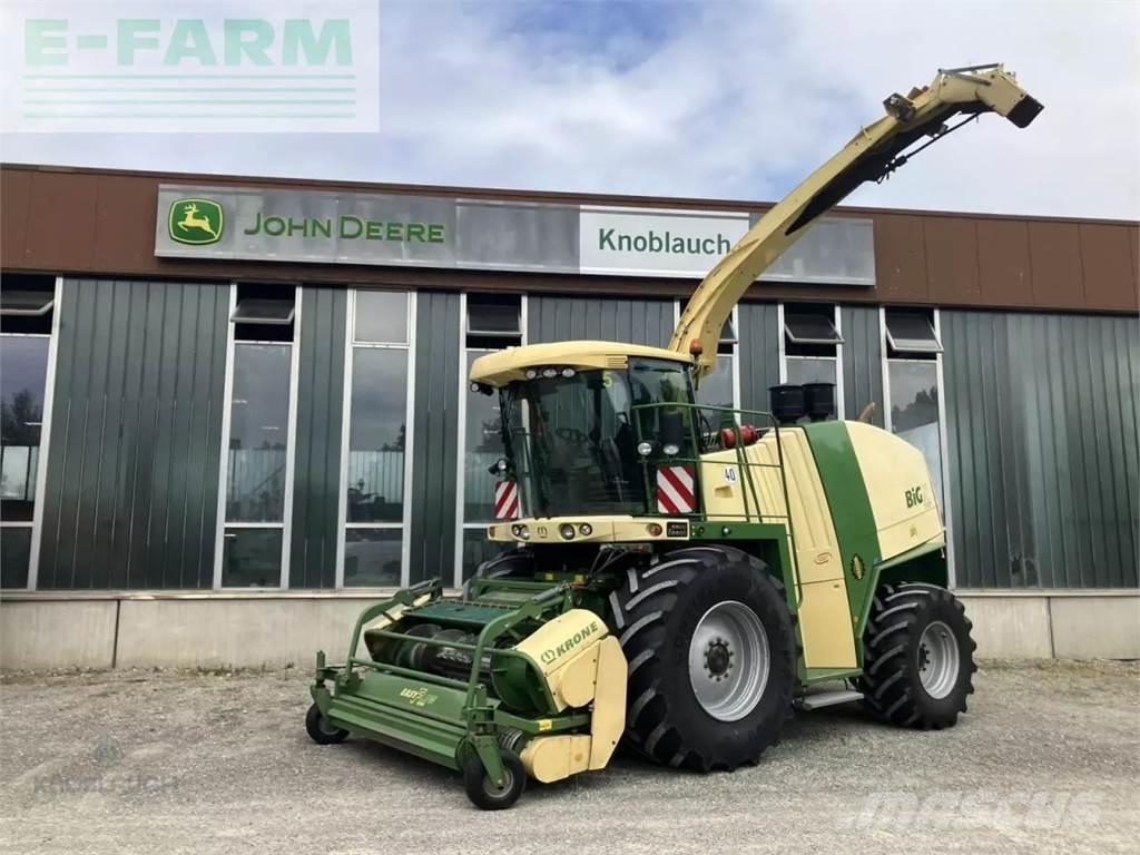 Krone big x 1100 自走式青贮饲料收割机