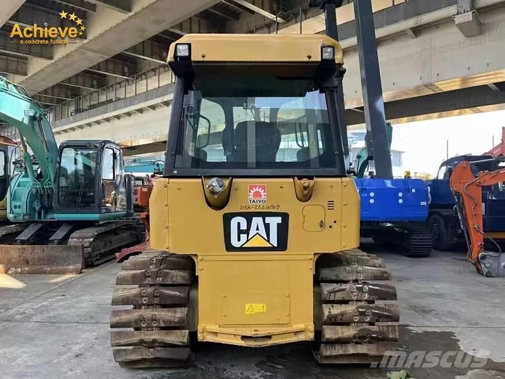 CAT D 3 履带式推土机