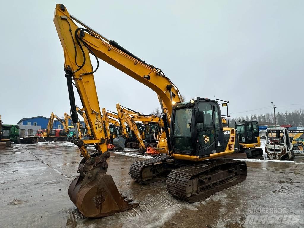 JCB JS 130 LC 履带挖掘机
