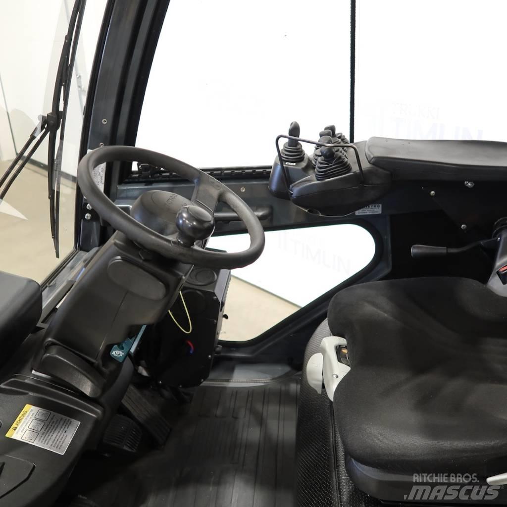 Toyota 02-8FGF25 天然气叉车