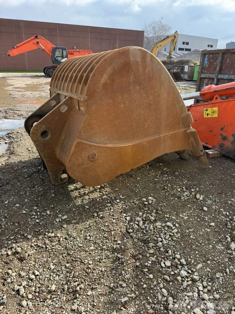 Hitachi ZX690 LCR - 6 履带挖掘机