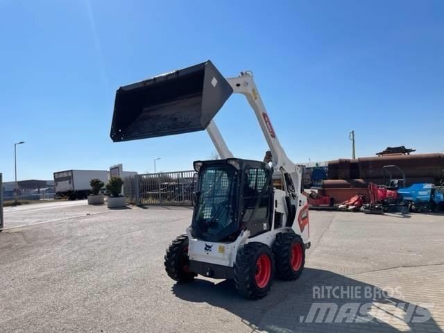 Bobcat S 530 滑移装载机