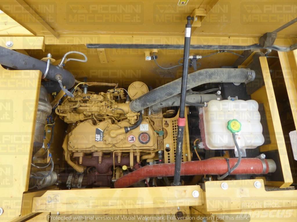 CAT 313FL 履带挖掘机