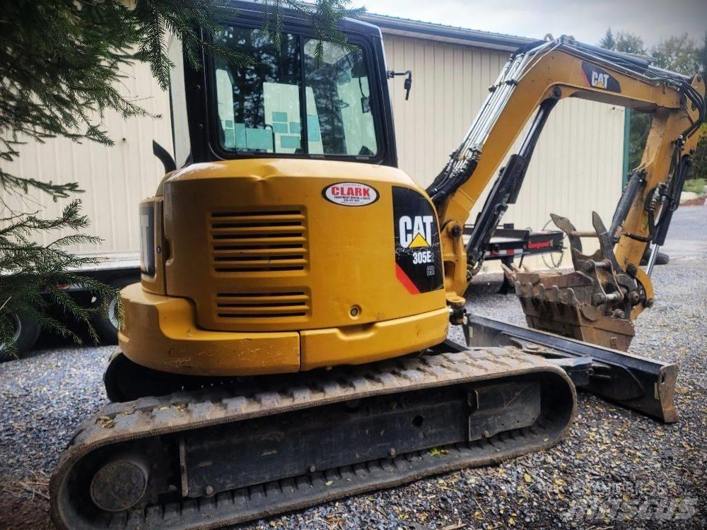CAT 305 E CR 小型挖掘机