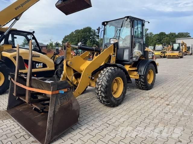 CAT 908 H 轮式装载机