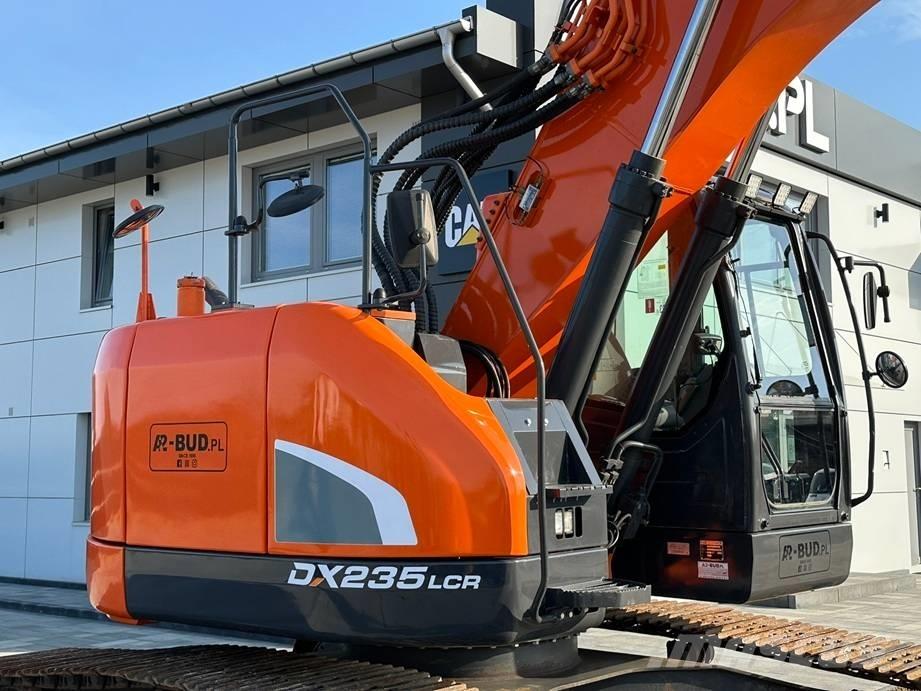 Doosan DX 235 LCR 履带挖掘机
