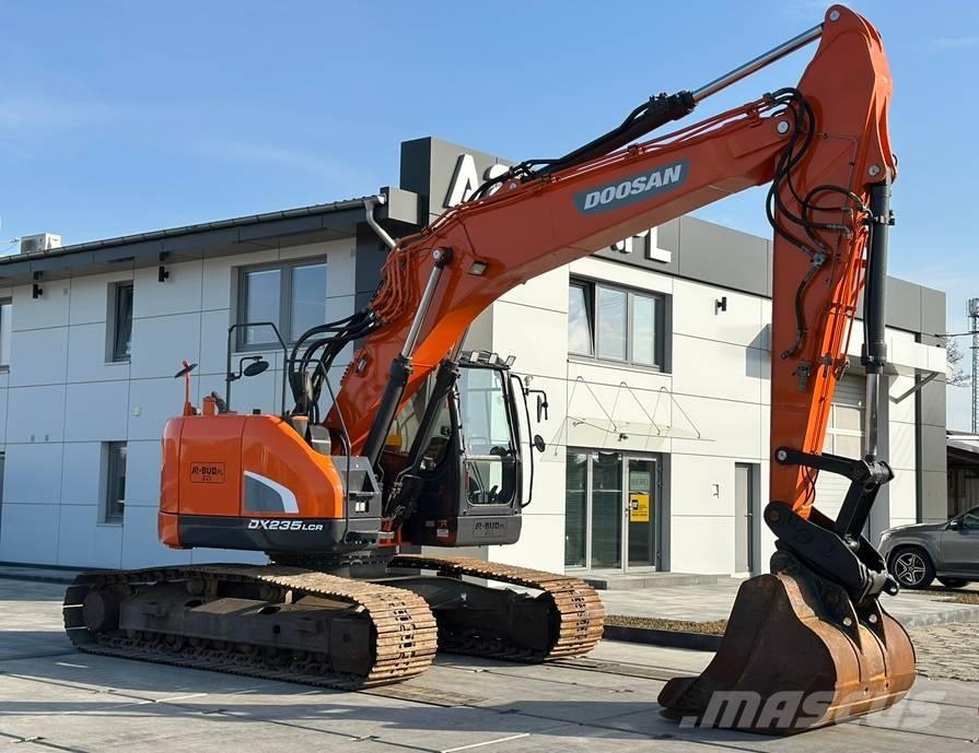 Doosan DX 235 LCR 履带挖掘机