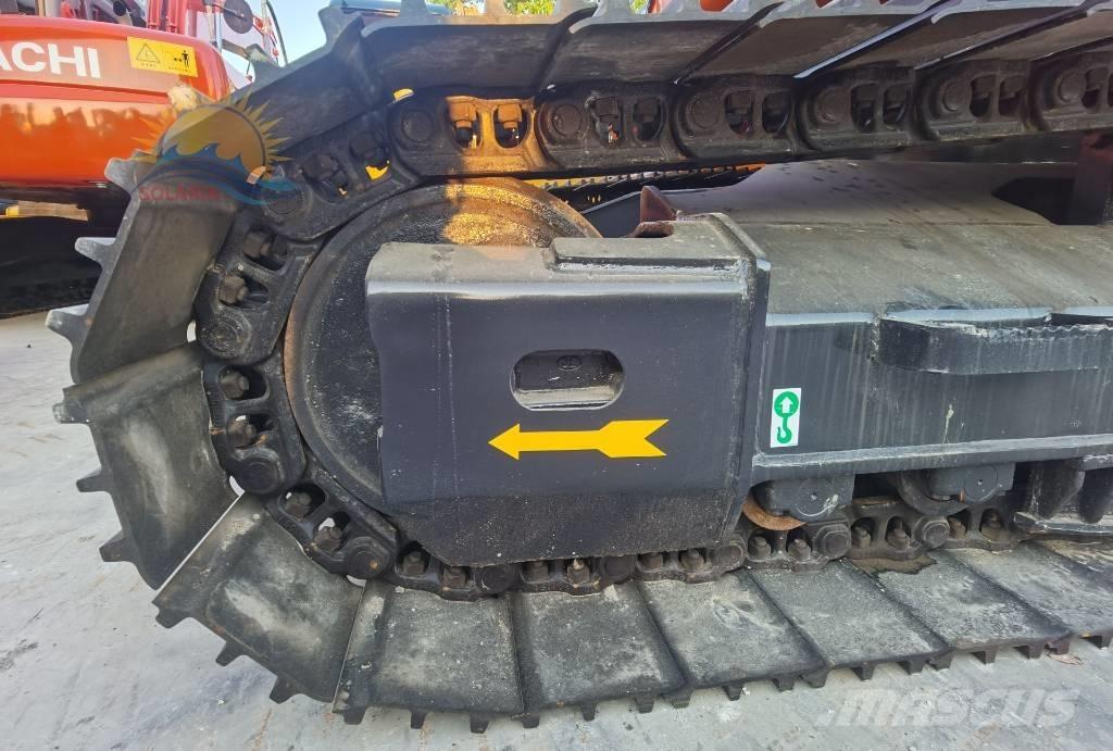 Doosan DX 225 LC 履带挖掘机