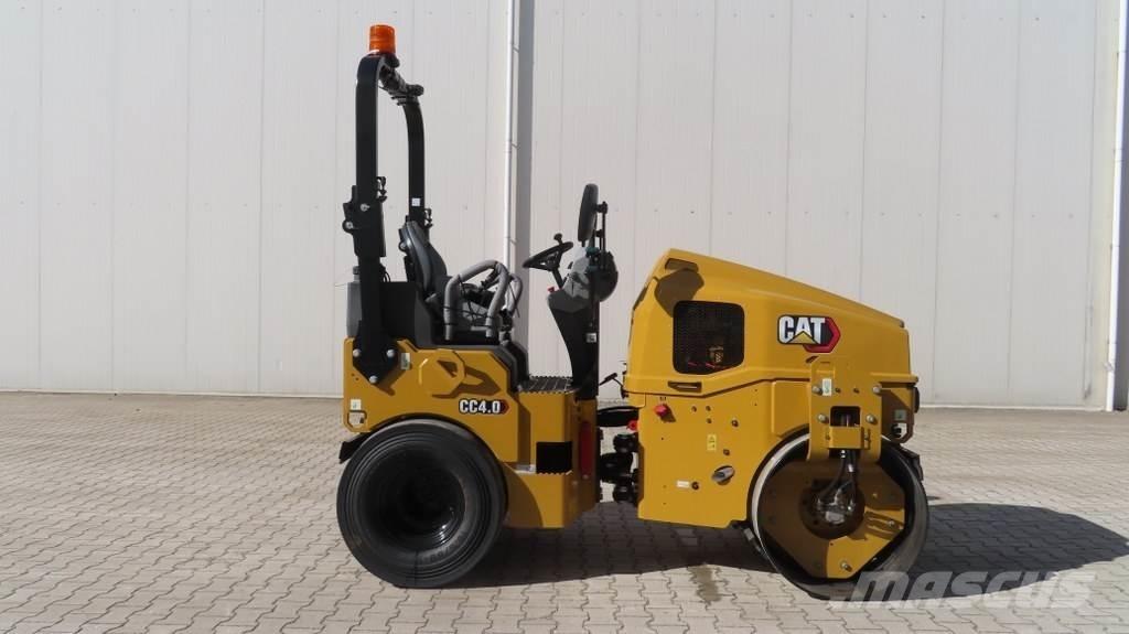 CAT CC4.0 复合式压路机