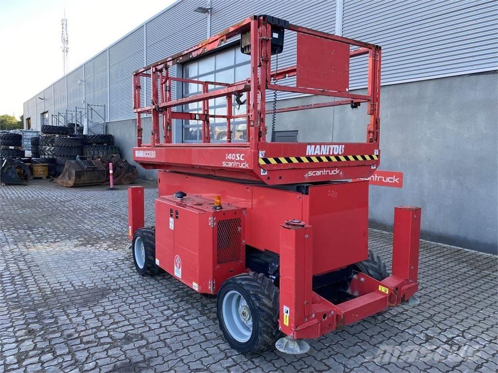 Manitou 140SC 剪叉式升降机