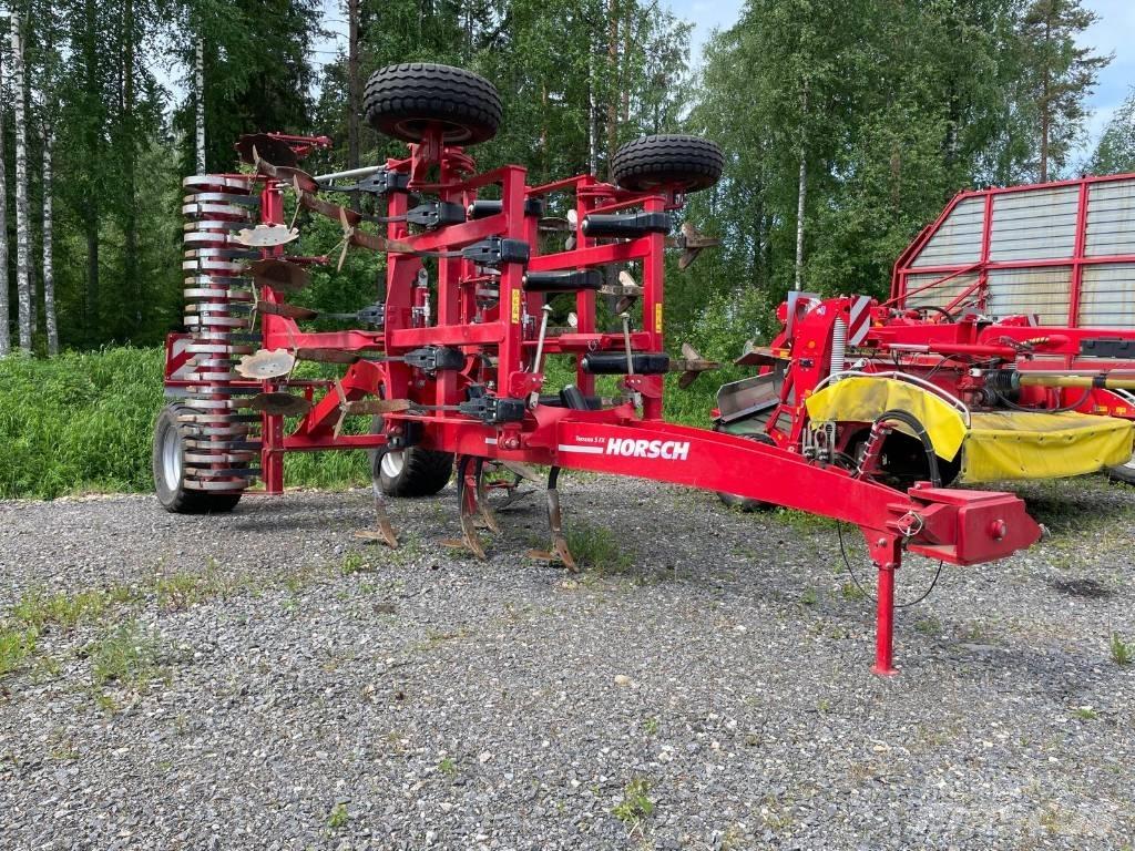 Horsch Terrano 5 FX 手扶中耕机