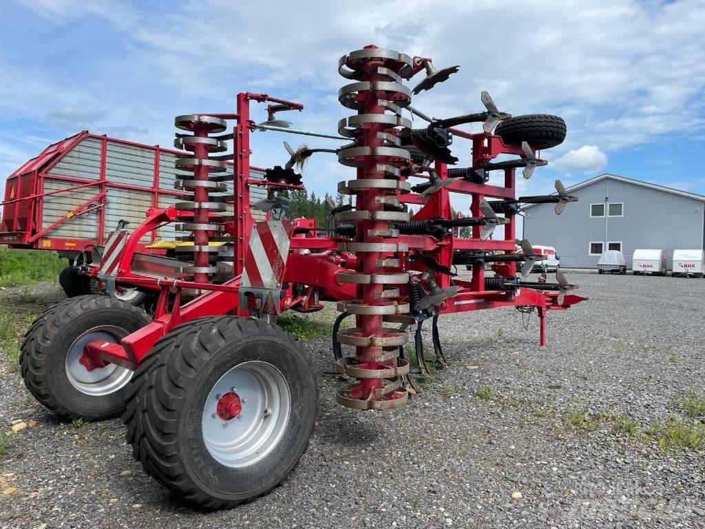 Horsch Terrano 5 FX 手扶中耕机