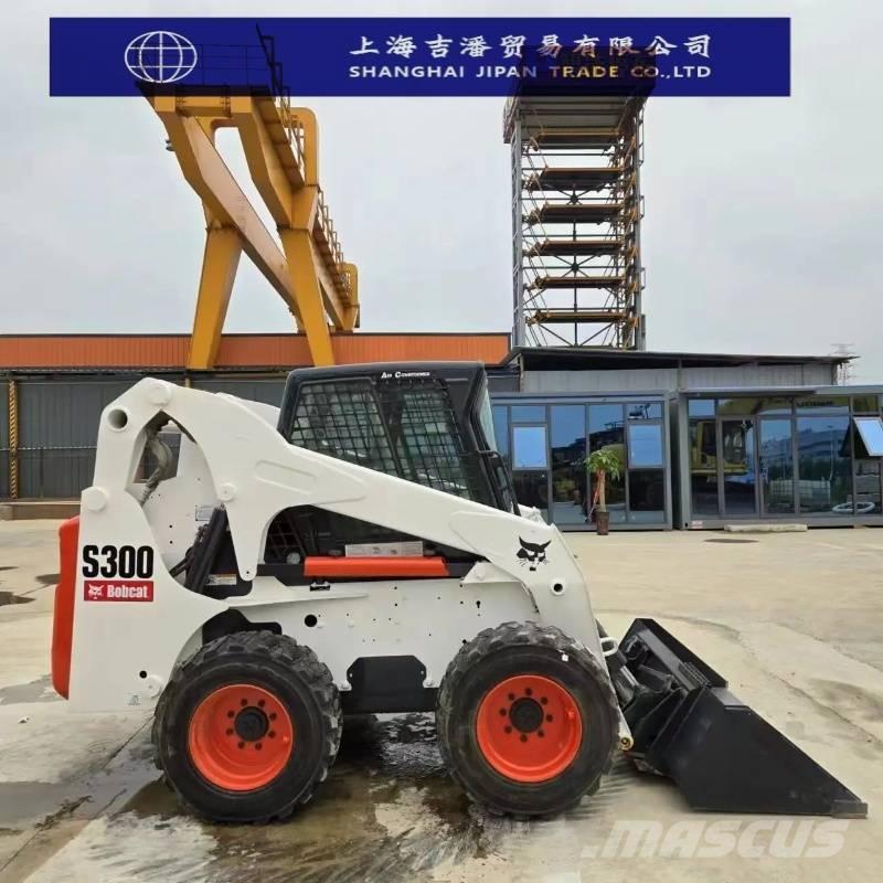 Bobcat S 330 滑移装载机