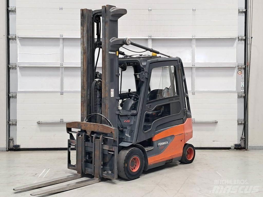Linde E25-01 电动叉车