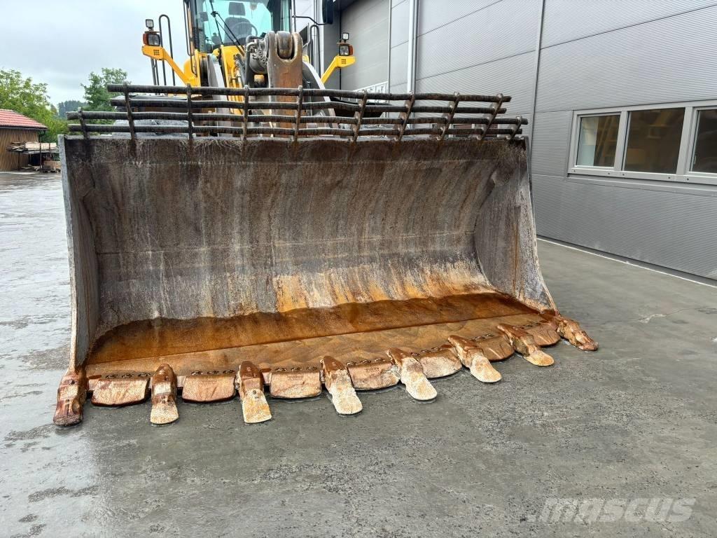 Volvo L 350 F 轮式装载机