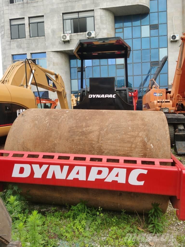 Dynapac CA 251 D 单轮压路机