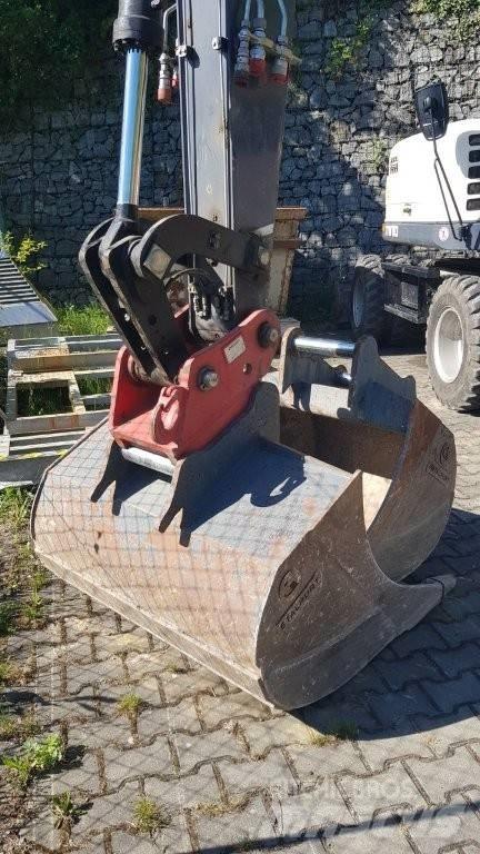 Schaeff TW 110 轮式挖掘机