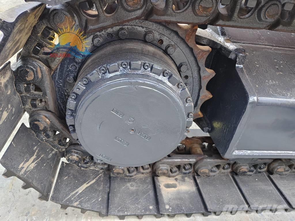 Doosan DX 300 LC 履带挖掘机