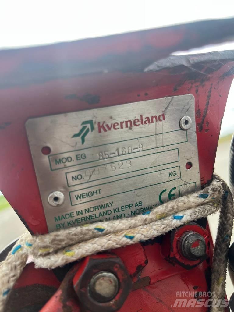 Kverneland EG85 双向犁