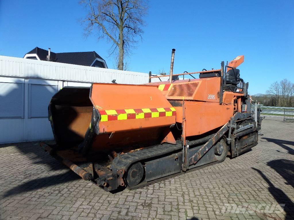 Dynapac F 30 CR 沥青摊铺机