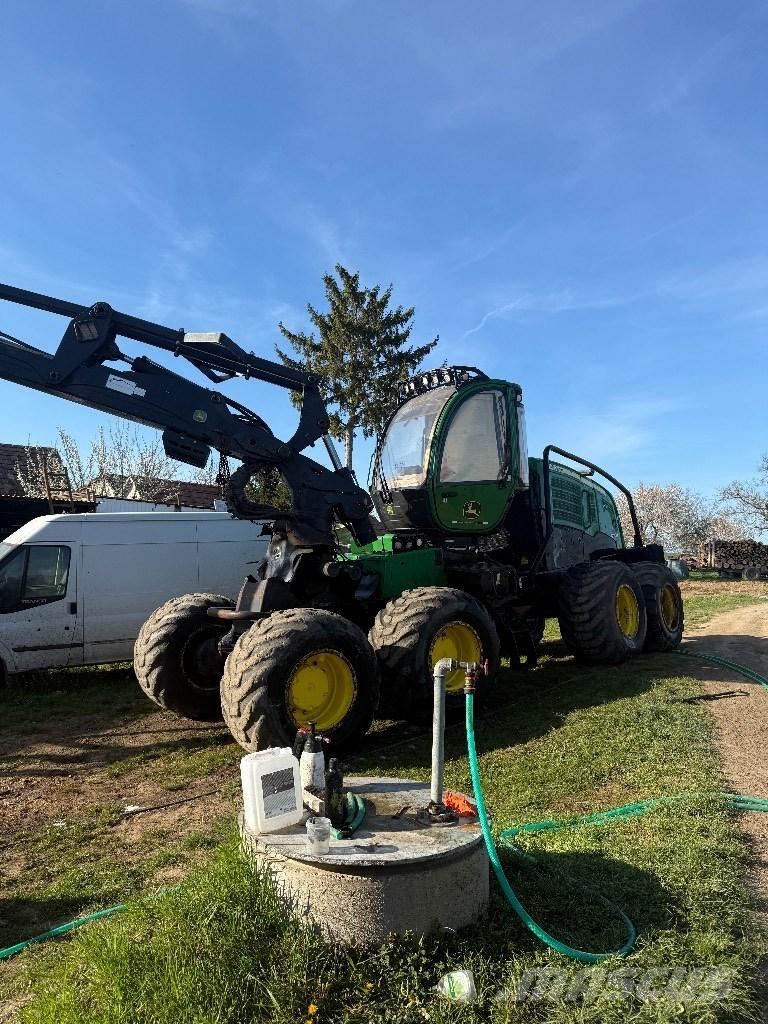 John Deere 1270 E 收割机