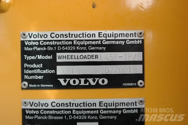 Volvo L 45 F 轮式装载机