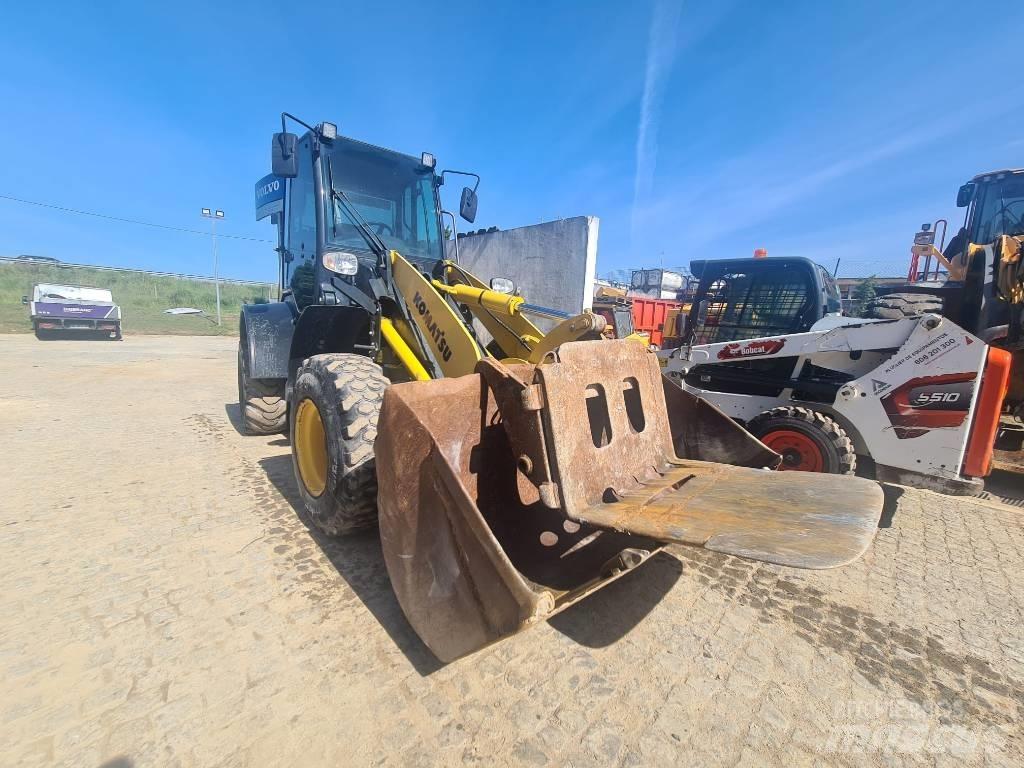 Komatsu WA 100 M 轮式装载机