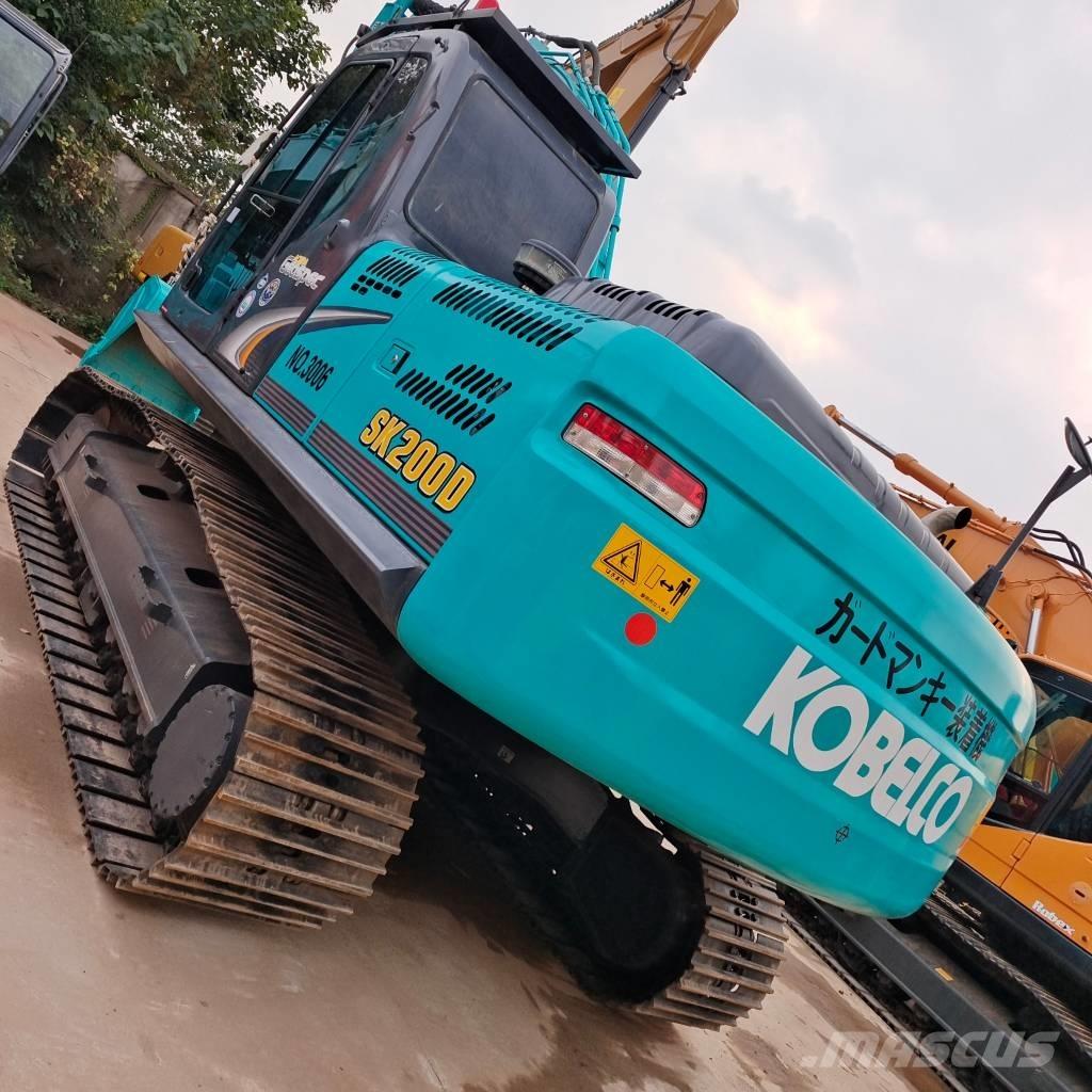 Kobelco SK 200-8 履带挖掘机
