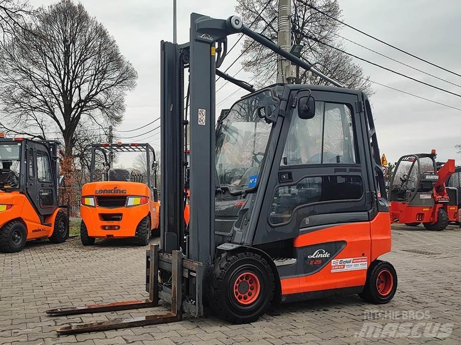 Linde E25-01 电动叉车