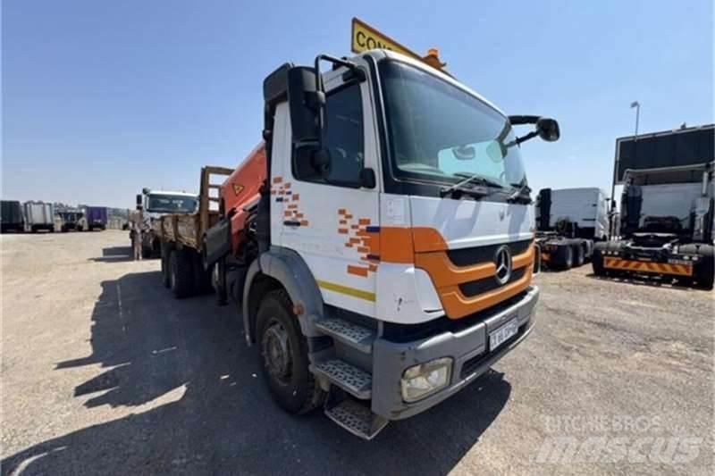 Mercedes-Benz Axor 其他货车