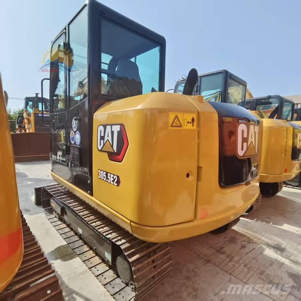 CAT 305.5e2 小型挖掘机