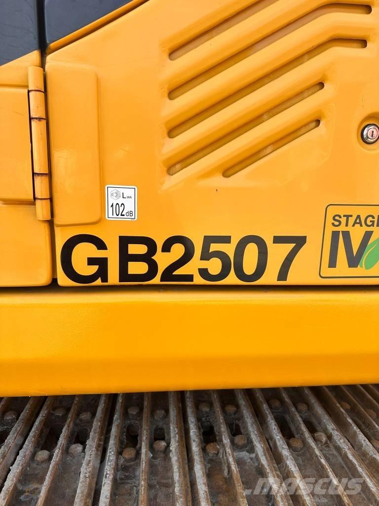 LiuGong 922E 履带挖掘机