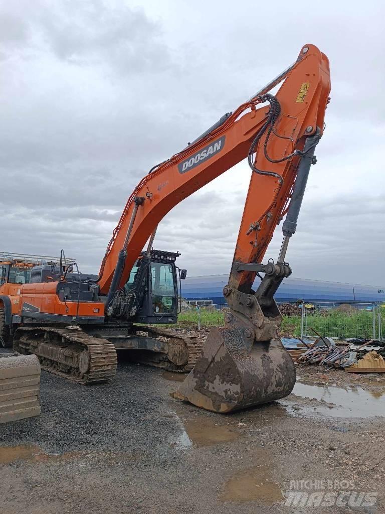 Doosan DX 340 LC-5 履带挖掘机