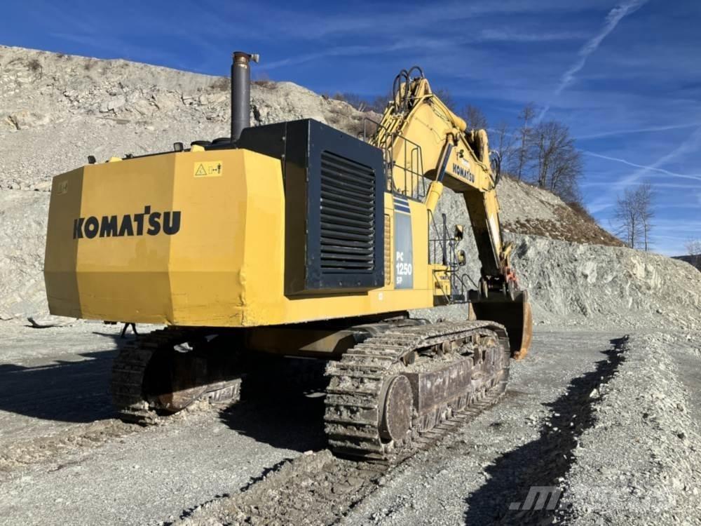 Komatsu PC1250-8 履带挖掘机