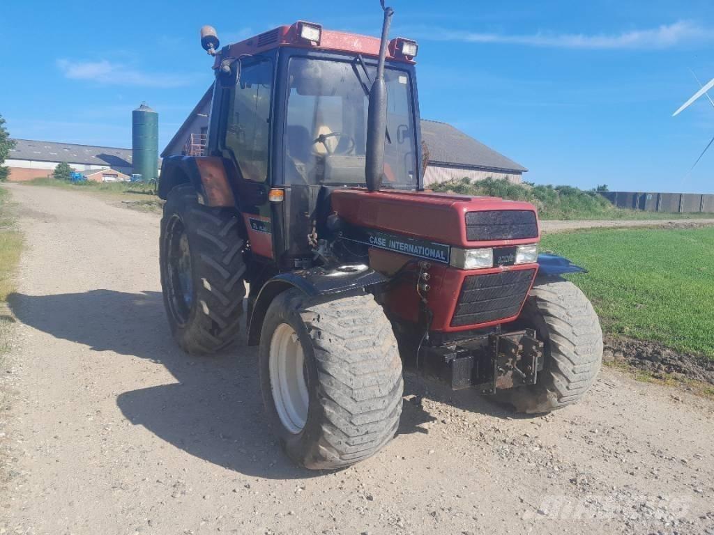 Case IH 845 XLA Plus 拖拉机/农用车