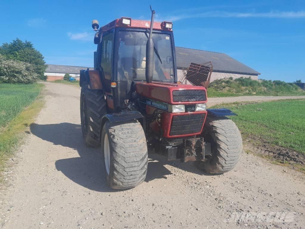 Case IH 845 XLA Plus 拖拉机/农用车