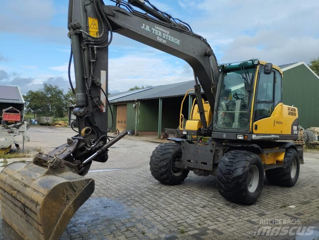 Volvo EW 140 C 轮式挖掘机