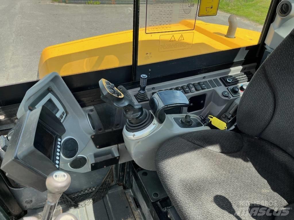 JCB 100 C-1 中型挖掘机