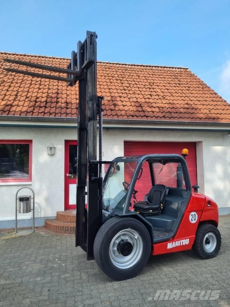 Manitou MSI 25 T 越野叉车|叉装车